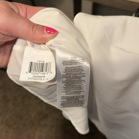 Sold BCBGMaxAzria Leyla Lace Halter Black & White Dress EUC - Picture 7 of 7